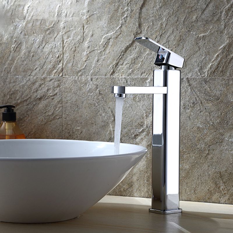 BowLift | Cubic Chrome Bathroom Faucet Low Arc Single Lever Basin Faucet