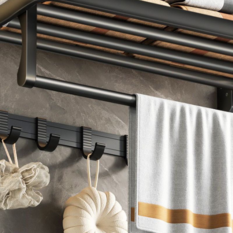 BowLift | Contemporary bathroom accessory set with black finish and bath shelf/towel bar