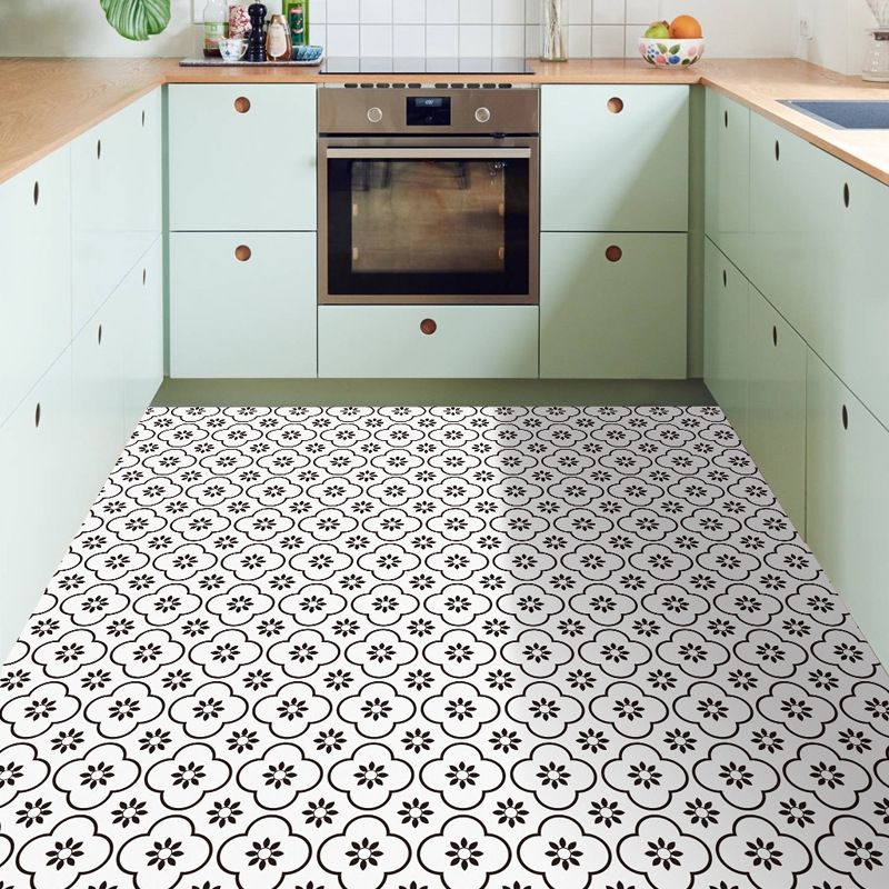 BowLift | Peel & Stick Vinyl Floor Lightly patterned vinyl floor with straight edge