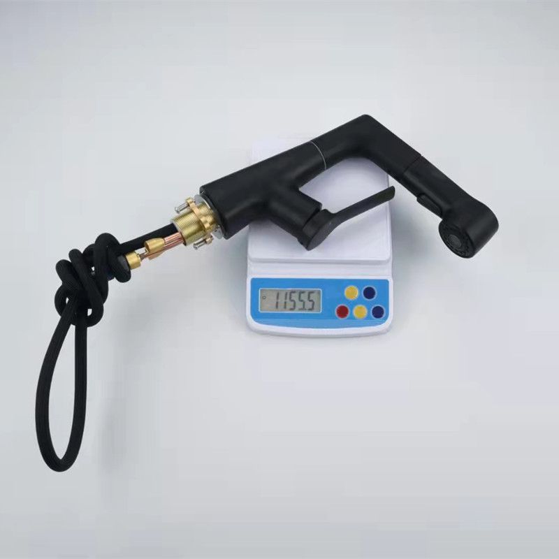 BowLift | Centered Sink Faucet Contemporary Pull-Out Faucet with Single Handle Operation