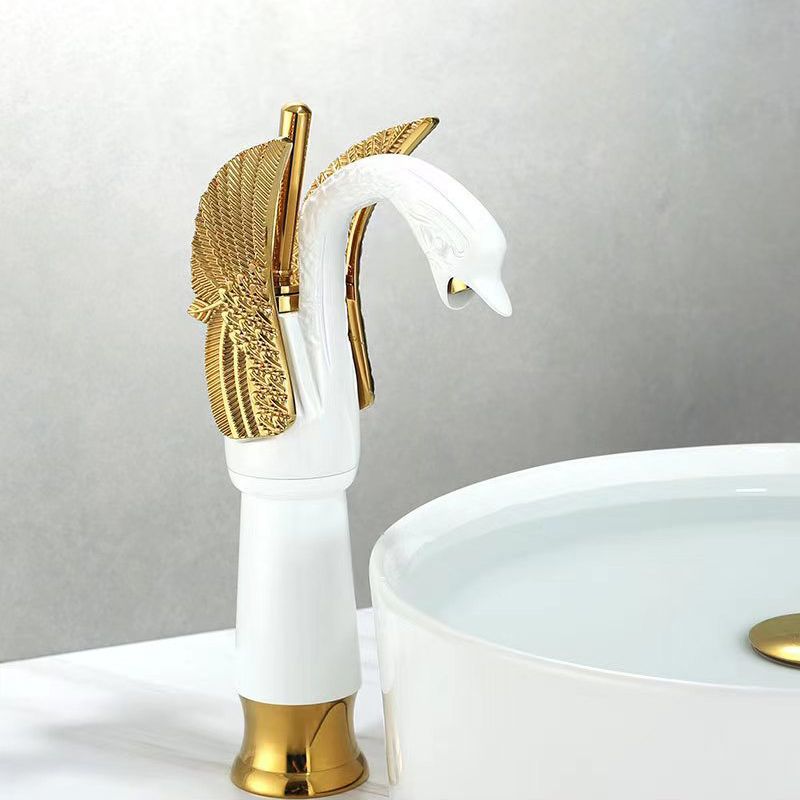 BowLift | Full brass bathroom sink faucet hot and cold water single handle sink faucet
