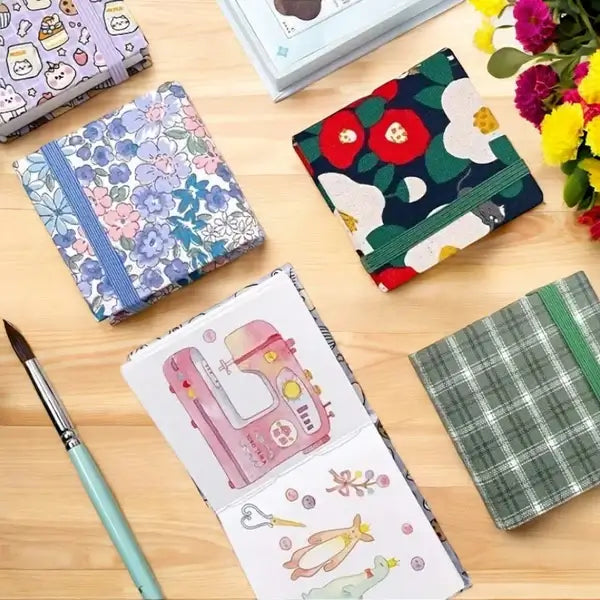 BowLift | Mobile Watercolor Paint Box Set with 24 Colors