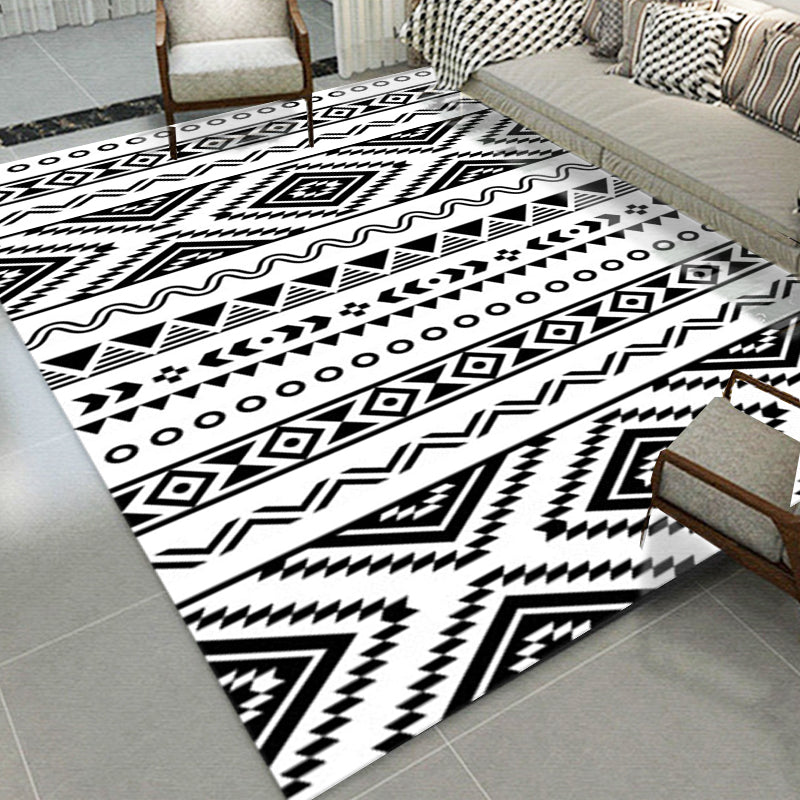 BowLift | Diamond geometric rug southwestern area rug for bedroom Black and White Power Loom washable floor rug