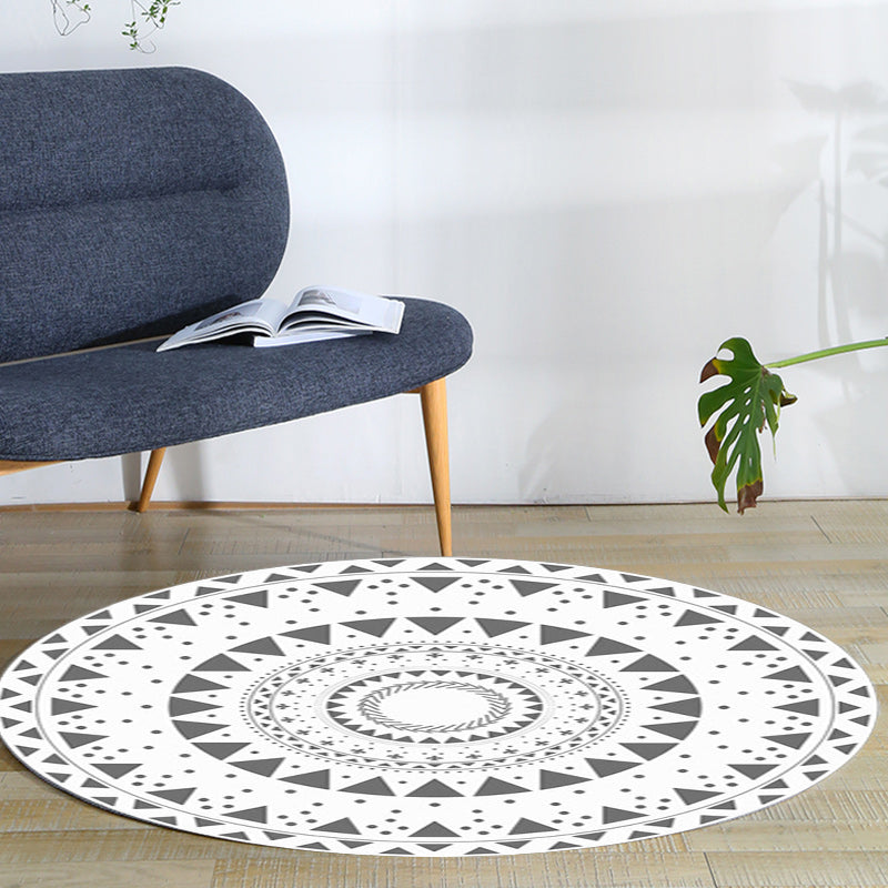 BowLift | Americana concentric circles pattern rug white polyester machine washable non-slip rug for bedroom