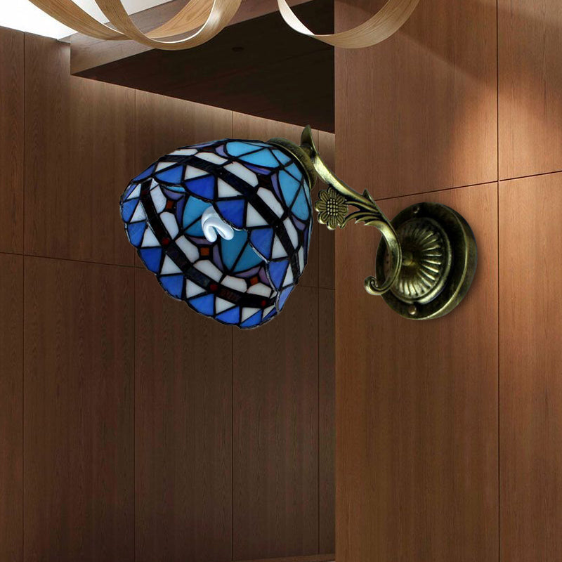 BowLift | 1 Light Shell Wall Light Baroque Style Stained Glass Wall Mount Light in Blue for Hallway