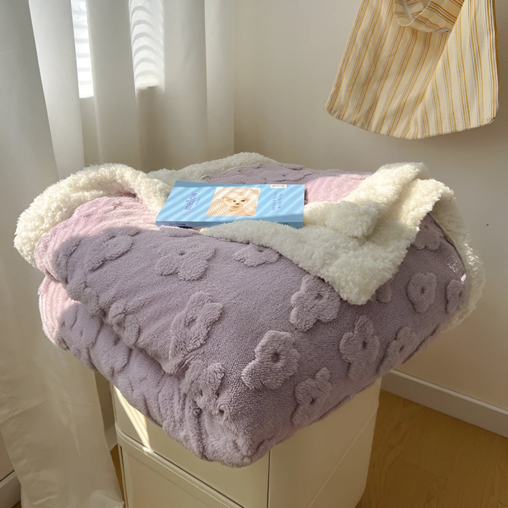 BowLift | Cloud Flower Snuggle Blanket