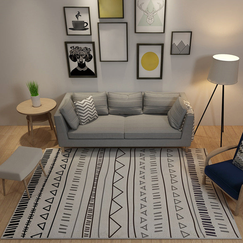 BowLift | Casual Novelty Rug in Ivory Geometry Stripes Triangle Print Rug Polyester Washable Rug for Home Decoration