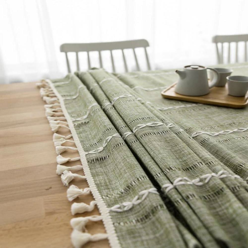 BowLift | CotLinens – Elegant table runner made of cotton and linen