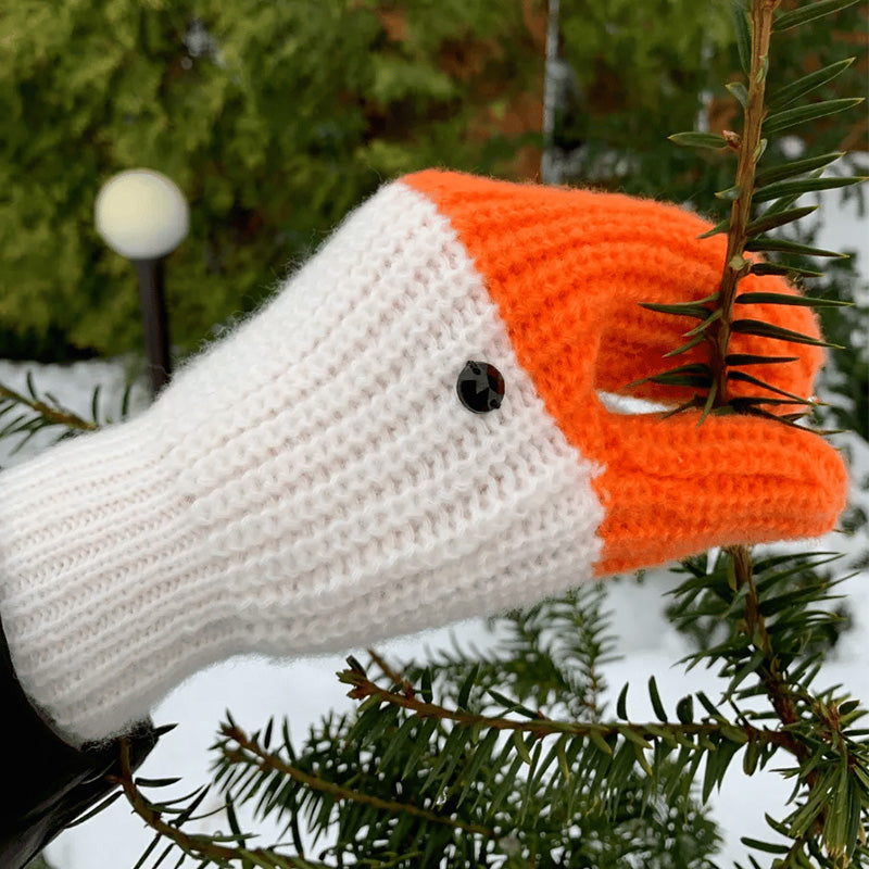 BowLift | Funny Crochet Goose Mittens