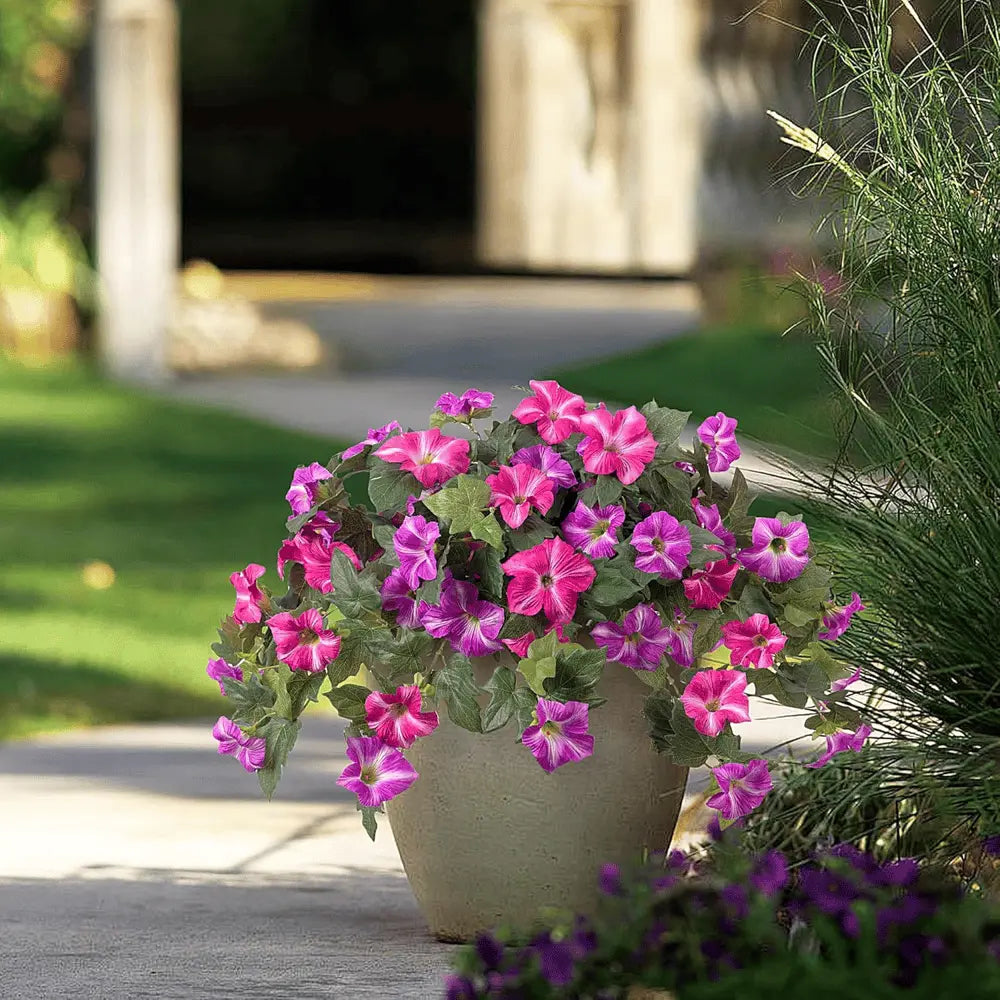 BowLift | Artificial Spring Petunias made of Silk – Perfect for Calm Home Accents
