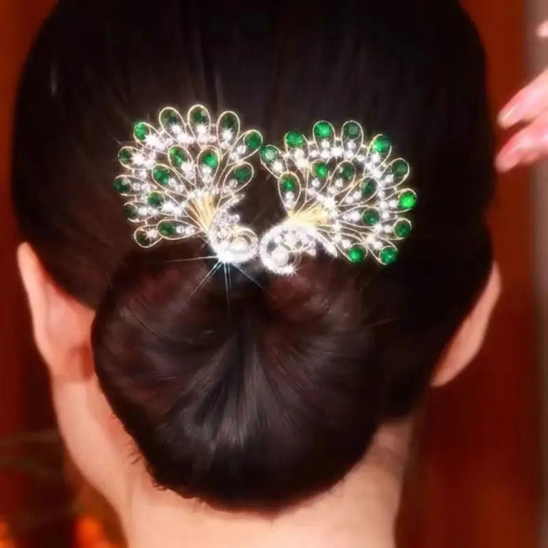BowLift | | Vintage Peacock Hair Clip – Elegant & Timeless Accessory