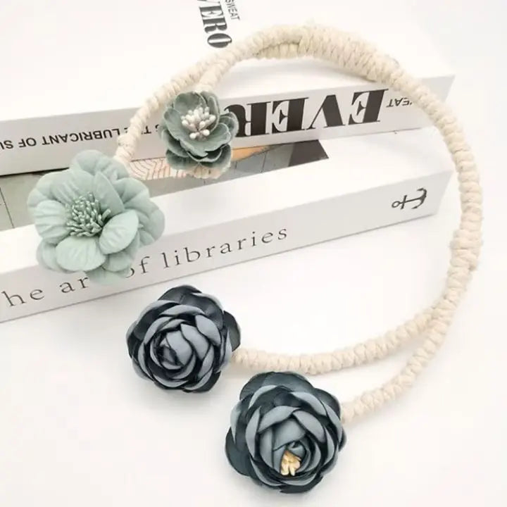 BowLift | CurtainHold Hassle-Free Curtain Control