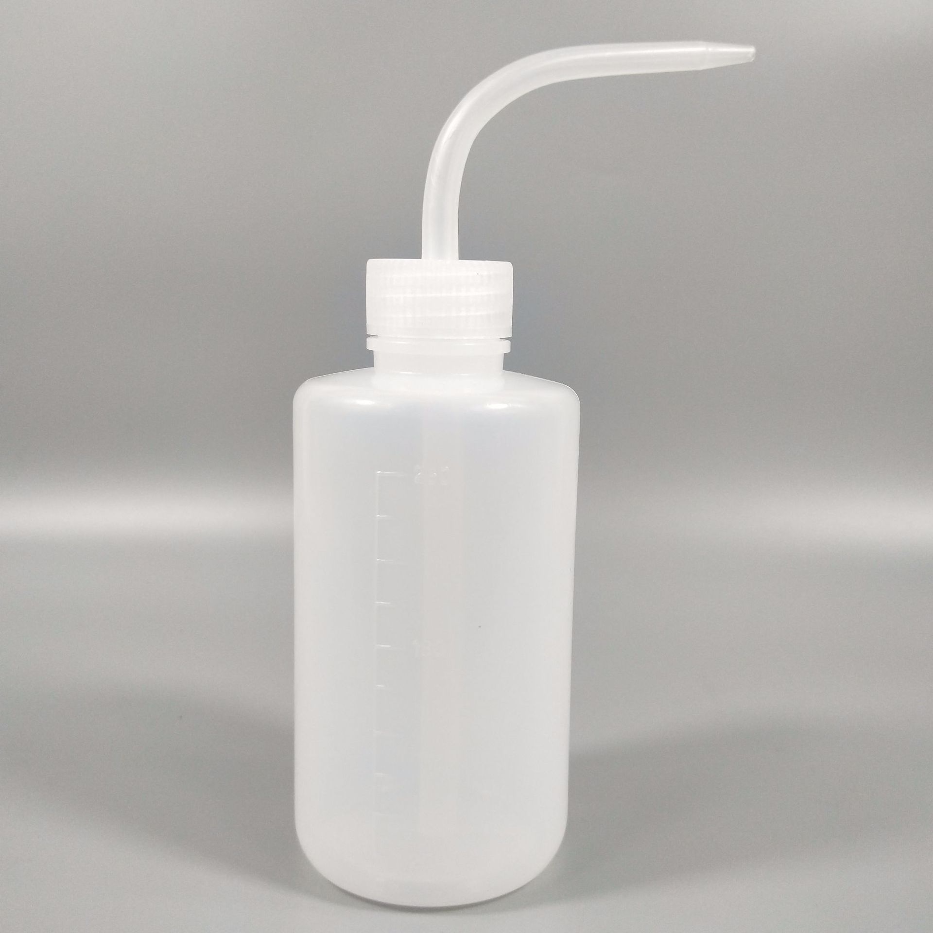BowLift | Spot 500ml Squeeze Pouring Bottle – Compact Spray Bottle for Precise Pouring and Dosing