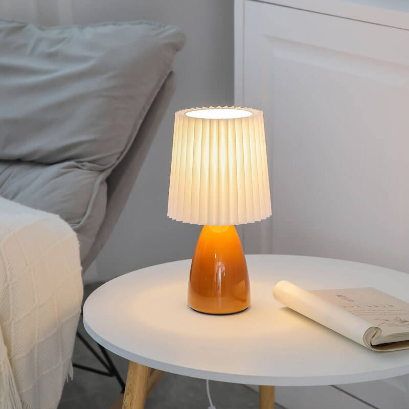 BowLift | Scandinavian Retro Table Lamp with Pleated Shade and Glass Base