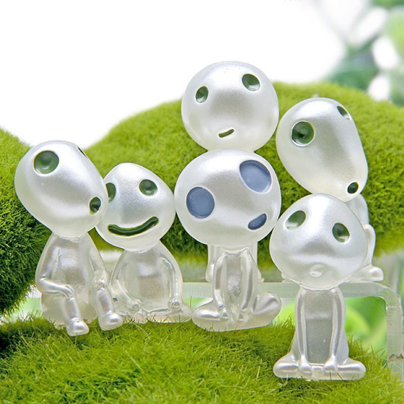 BowLift | Luminous Garden Ghost Miniature Figurines