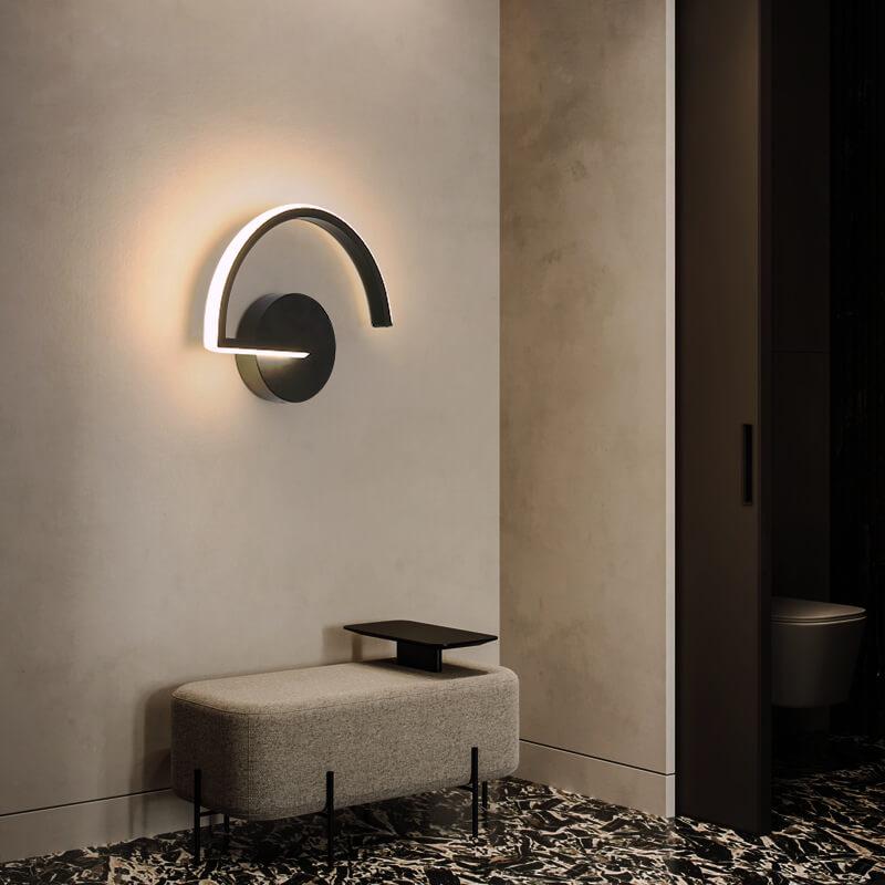 BowLift | Curved Wall Lamp in Aluminum in Modern Style