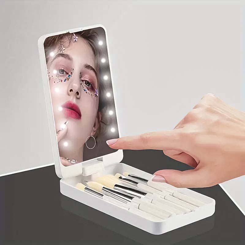 BowLift | Travel makeup brush set with LED light mirror