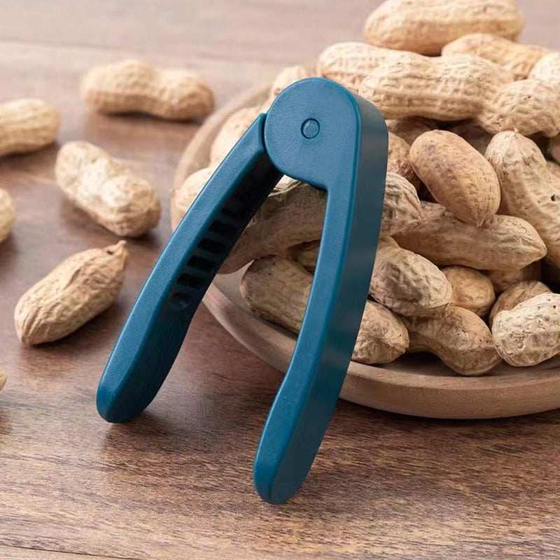 BowLift | Peanut Seed Peel Plastic Peanut Clip