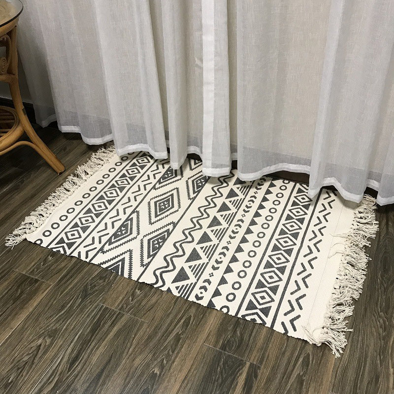 BowLift | Western Bedroom Rug Multicolored Tribal Geo Rug Cotton Blend Easy Care Washable Area Rug with Fringe