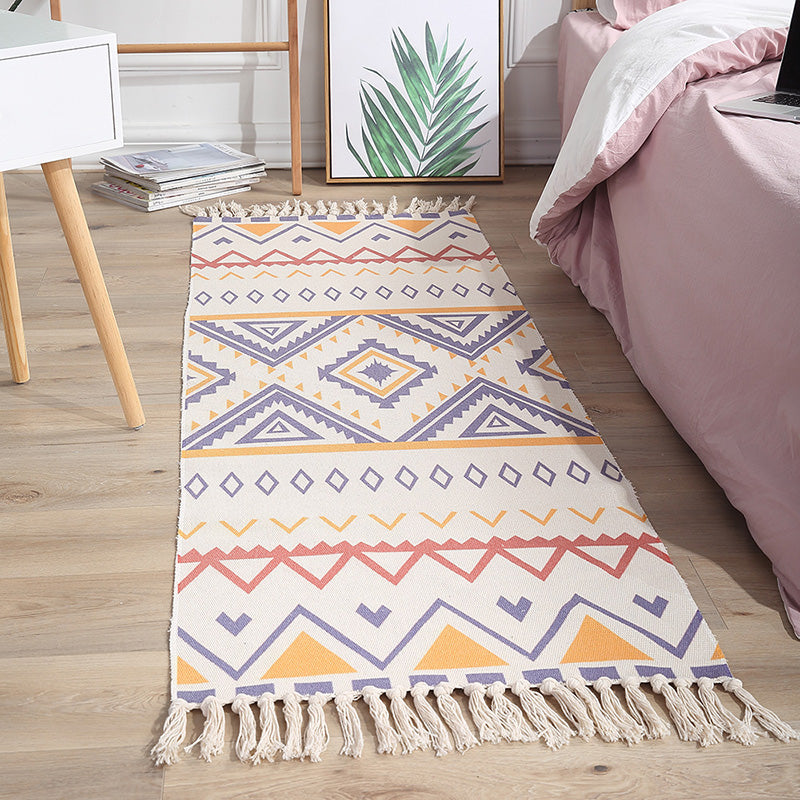 BowLift | Americana Bedroom Rug Multicolored geometric print area rug machine washable easy care with fringes
