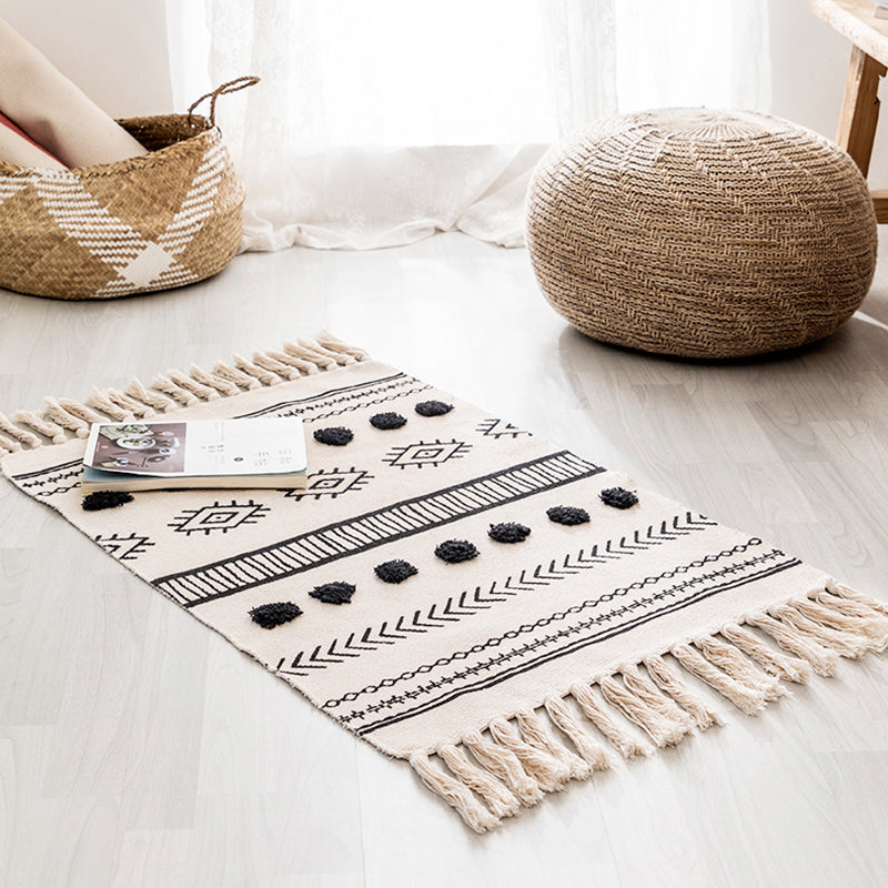 BowLift | Western geometric printed carpet Multicolored jute carpet Pet-friendly, stain-resistant indoor runner with fringes for the room