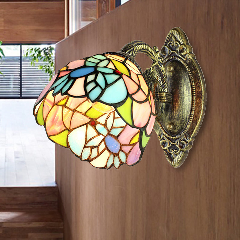 BowLift | Stained Glass Wall Lamp with Curved Arm A Light Tiffany Wall Light in Brass