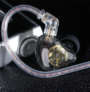 BowLift | In-Ear Monitors