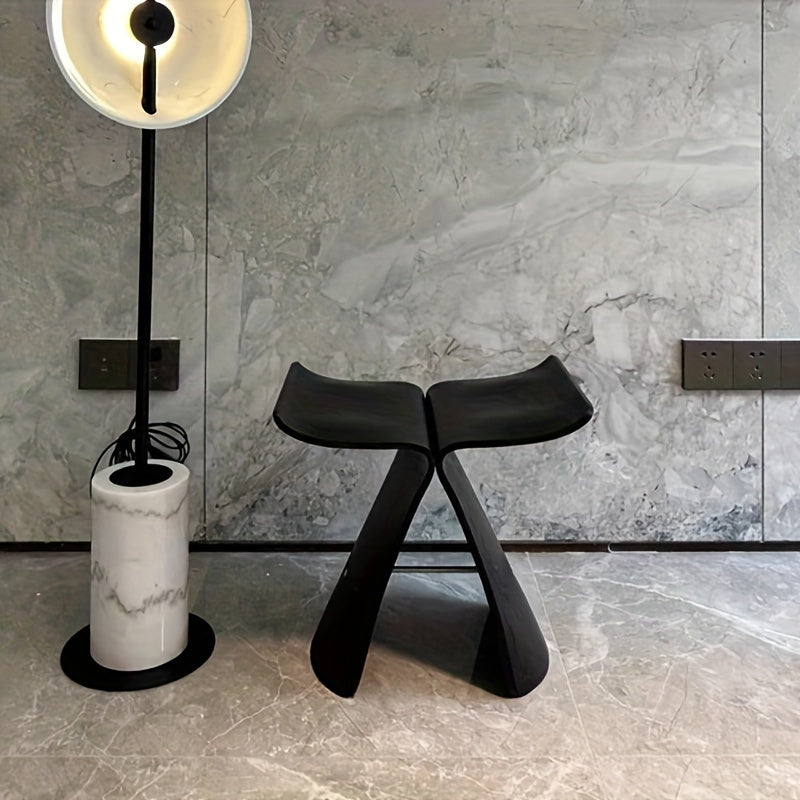 BowLift | Elegant Butterfly Stool – Timeless Design for Living Room and Entrance