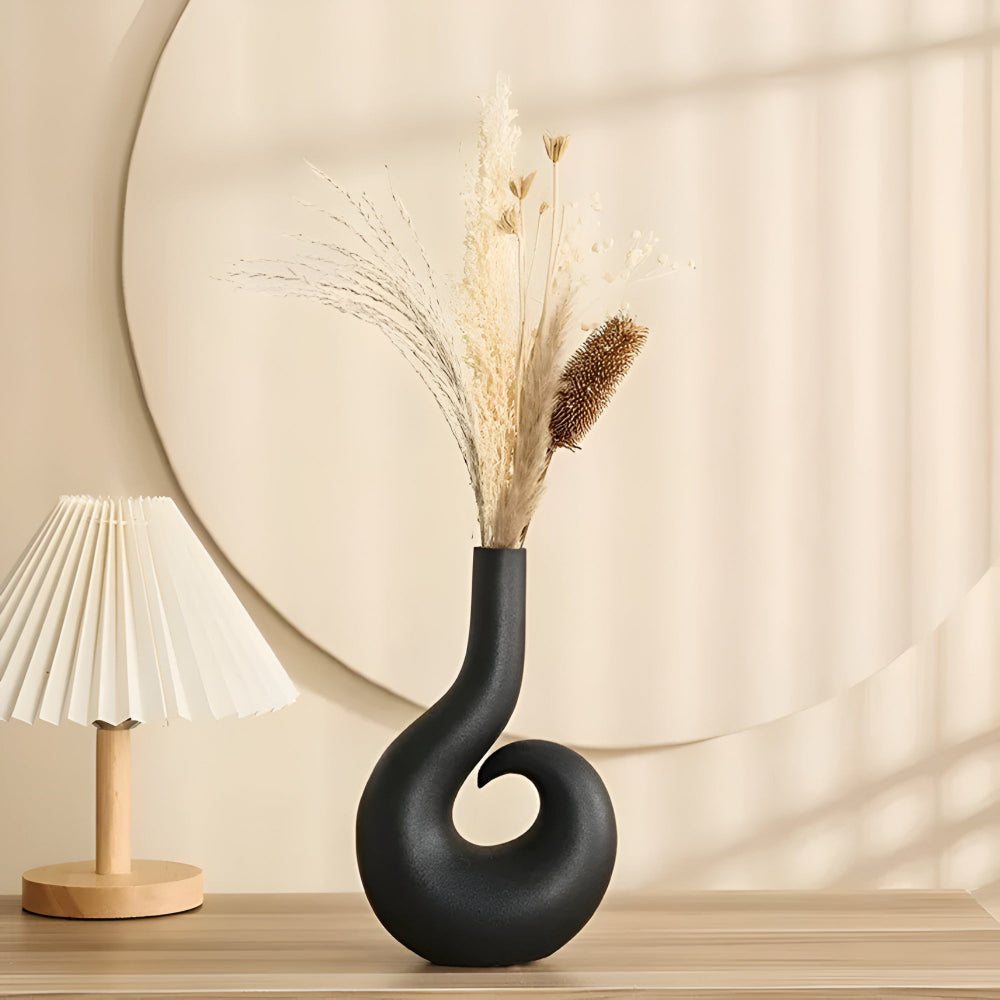 BowLift | Comodo Spiral Ceramic Vase
