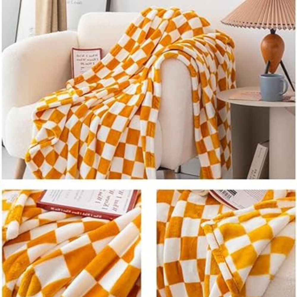 BowLift | Stylish blanket in checkered pattern for your home