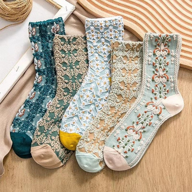 BowLift | 5 Pair Vintage Flower Embroidery Socks