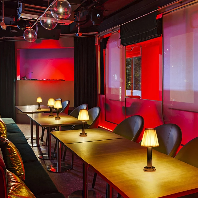 BowLift | Doku Elegant Wireless Table Lamp