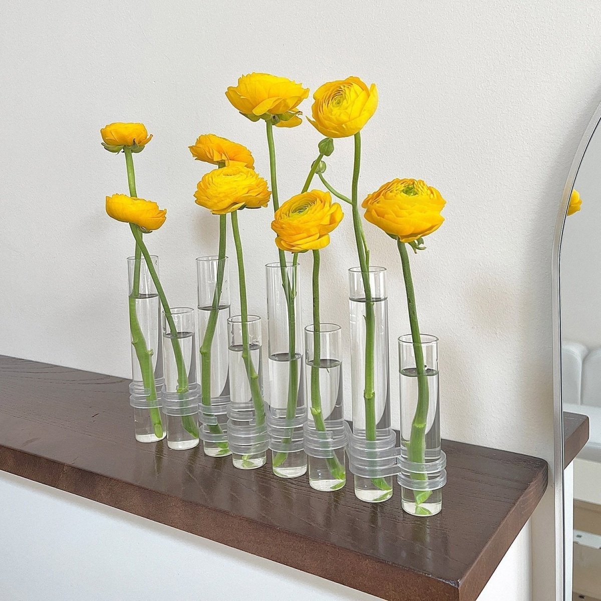 BowLift | Flexible Flower Vases with Hinges | Modern Glass Tube Vase