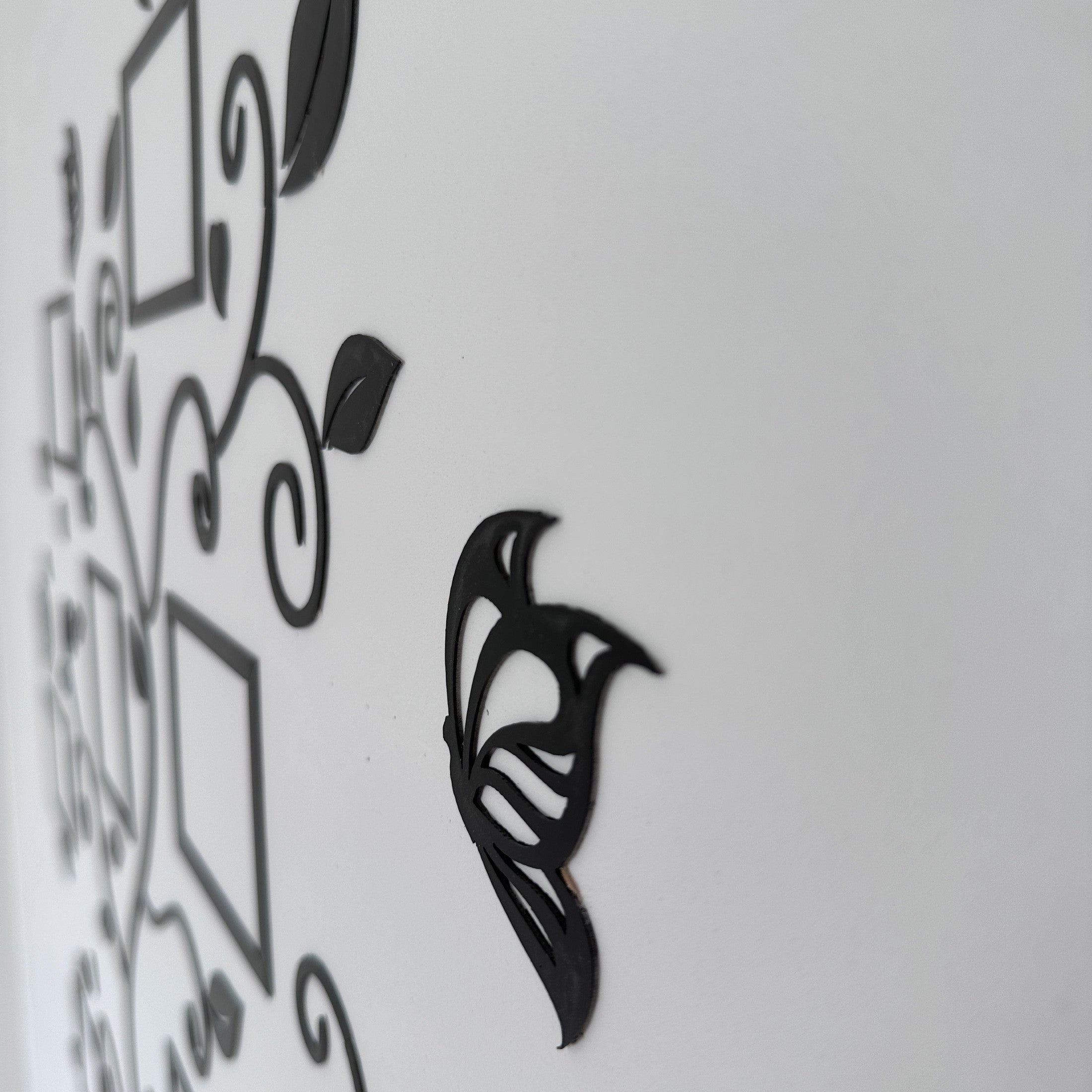 BowLift | ClarityFrame - Contemporary 3D Acrylic Photo Display