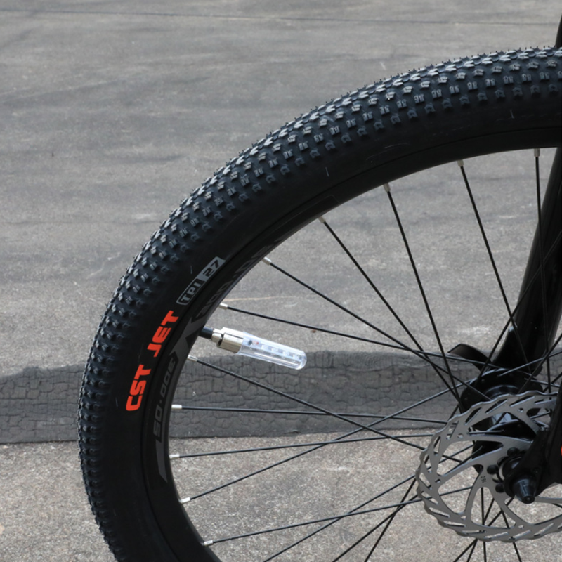 BowLift | Bicycle tire flashing light