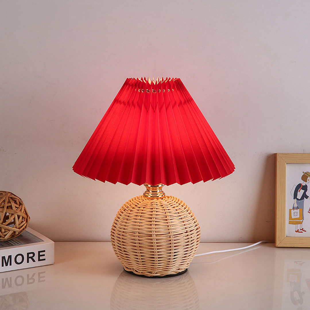 BowLift | Modern Table Lamp with White Pleated Shade
