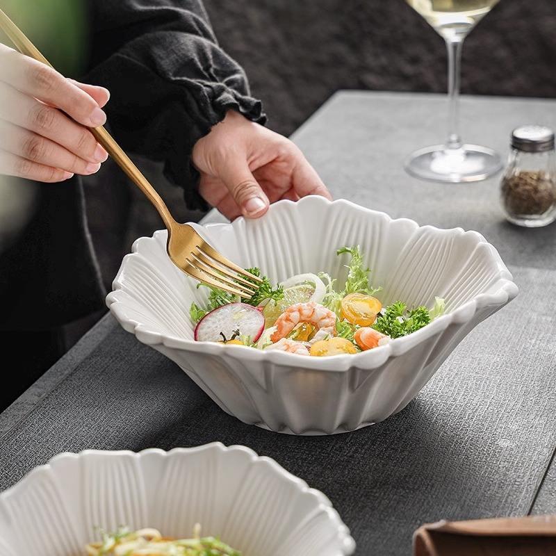 BowLift | Flower Shaped Ceramic Deep Bowl