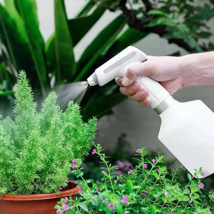 BowLift | Electric Spray Mist Sprayer for Plant Care – Rechargeable and Handy