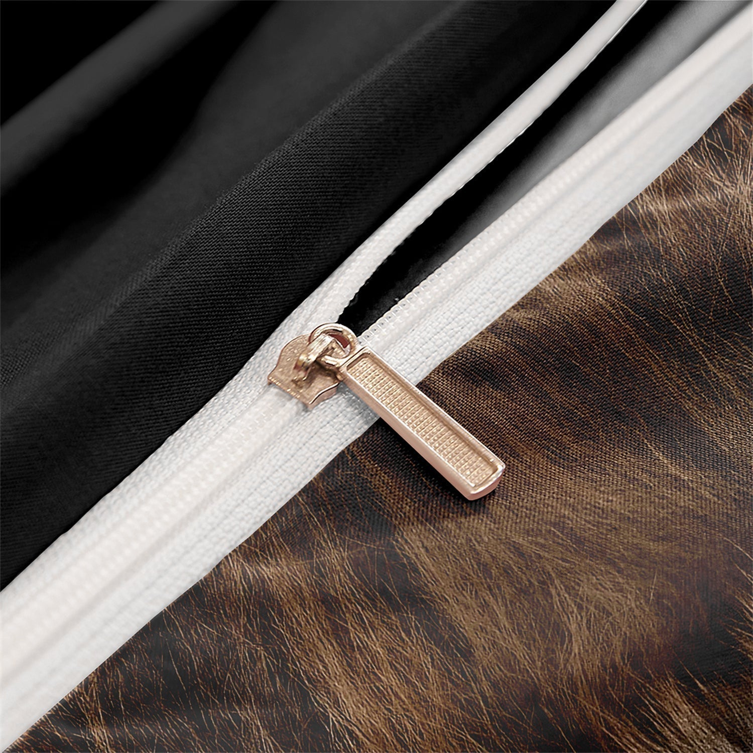 BowLift | PrideHaven - Luxurious Lion-Themed Bed Linen