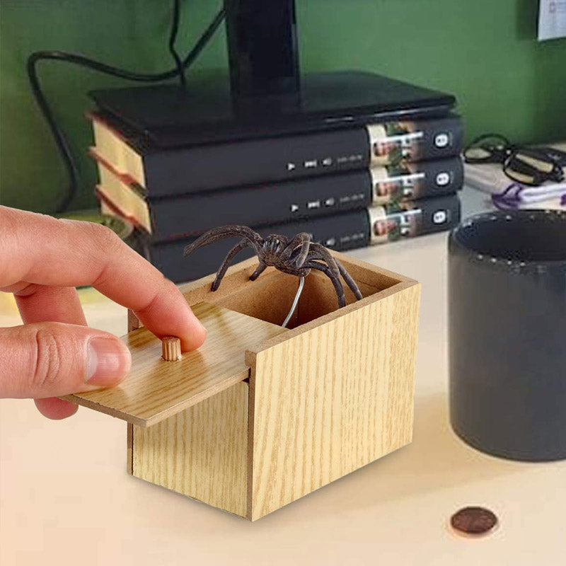 BowLift | Awesome Scare Box - Hilarious Gag Gift