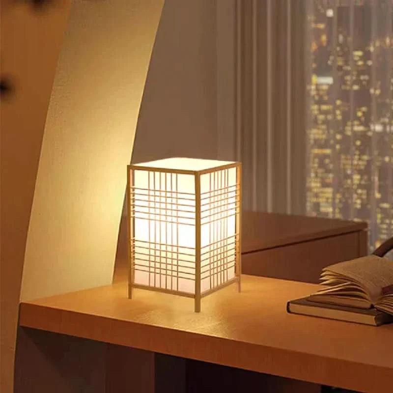 BowLift | Japanese Bamboo Table Lamp with Warm Light