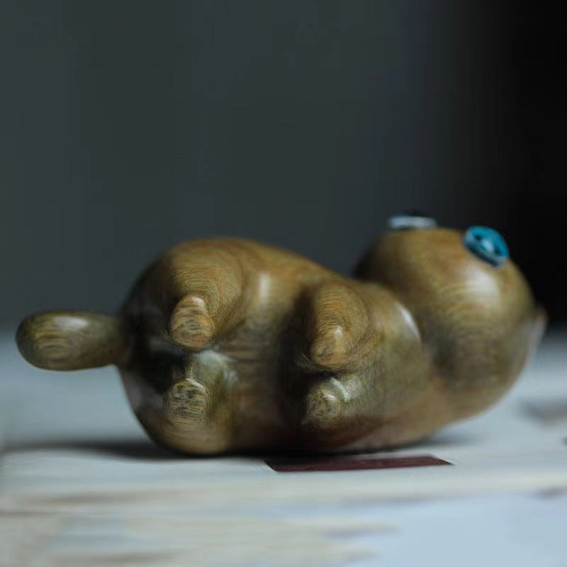 BowLift | Sandalwood handmade wooden cat