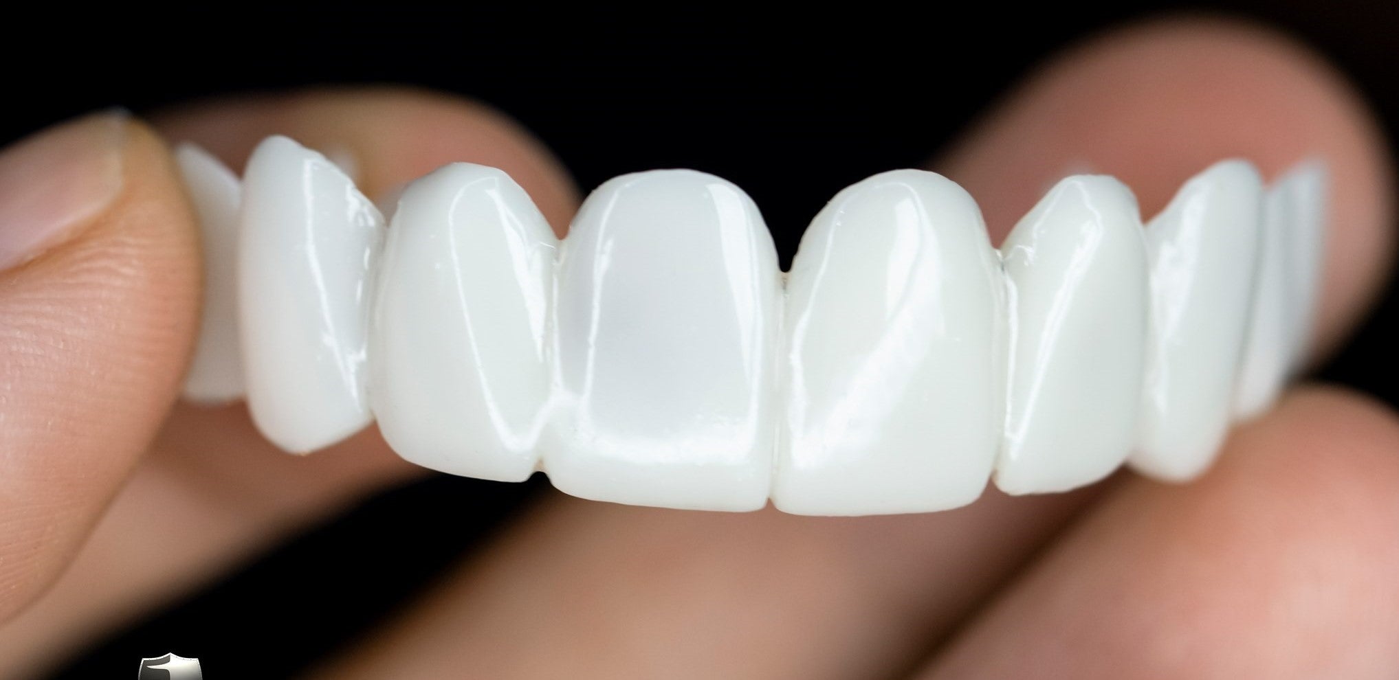 BowLift | 100% Adjustable Whitening Fake Invisible Holeless Braces