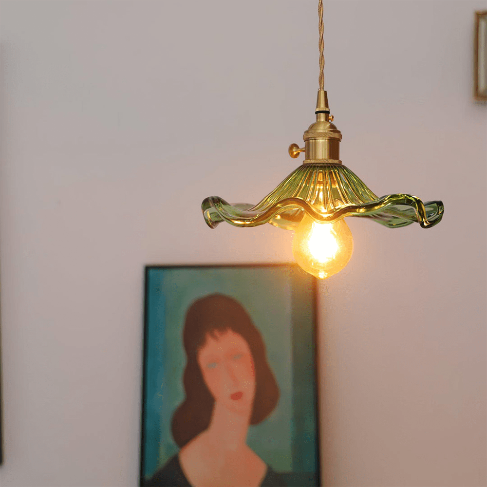 BowLift | Hanging lamp with a floral pattern that creates a cozy atmosphere