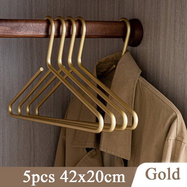 BowLift | 5 pieces of hangers made of solid matte gold/silver │ Seamless wardrobe organizer made of metal
