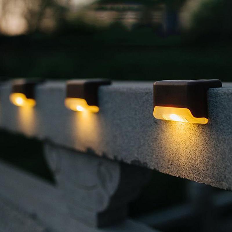 BowLift | Waterproof Stair Solar Lights for Outdoors (4 pieces)
