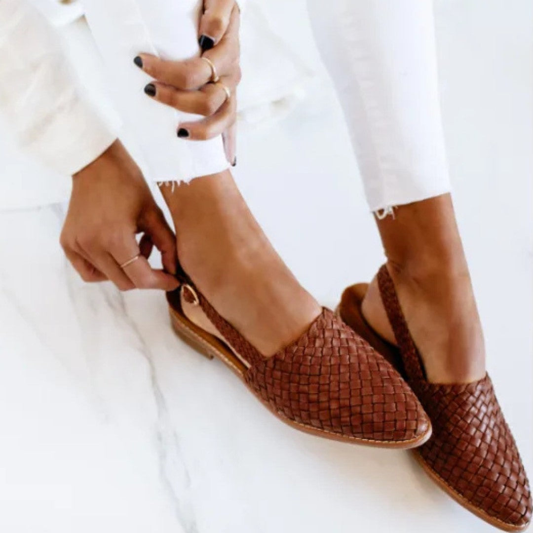 Pointed Toe Flats with Soft Lining and Elegant Finish