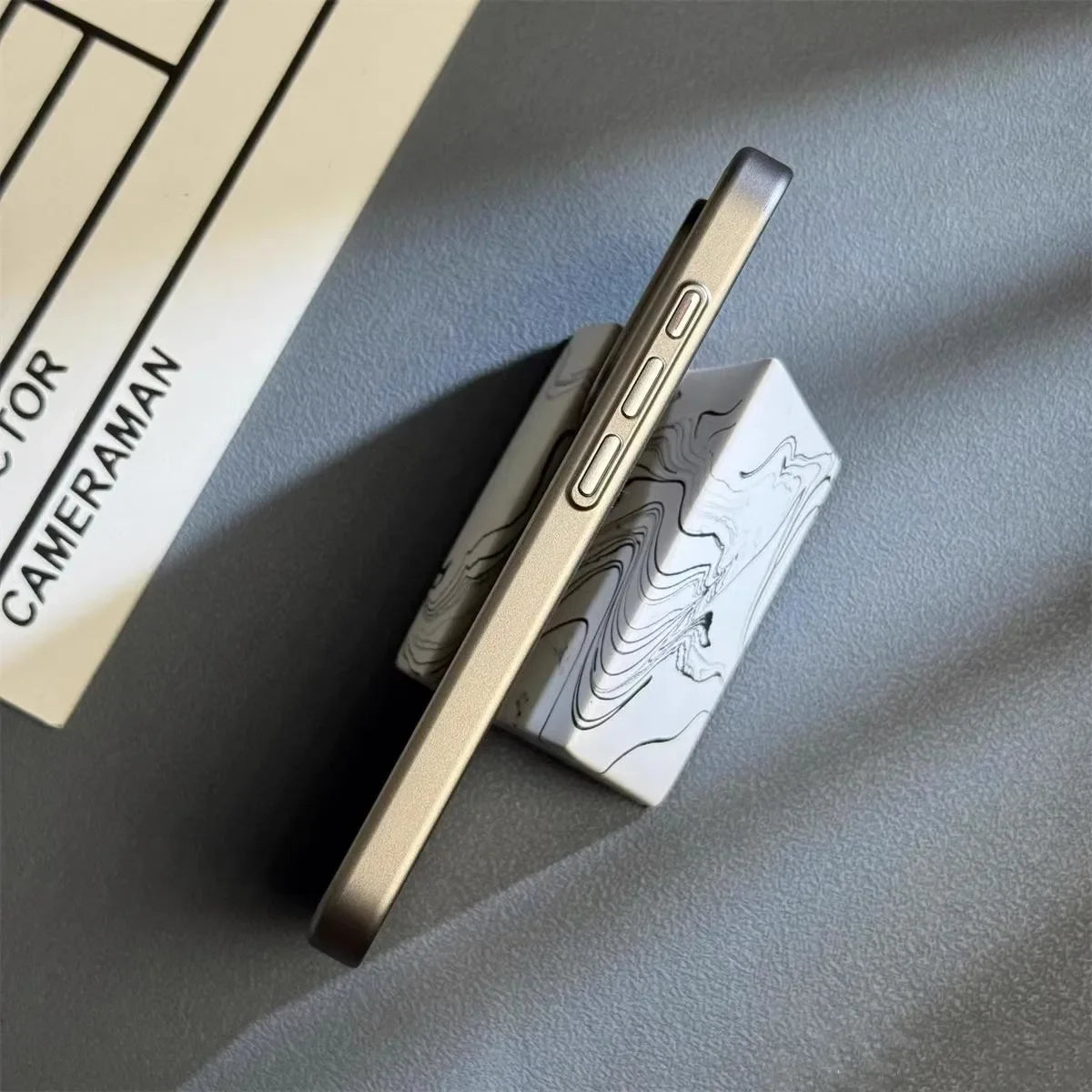 BowLift | NoviroaShield | Ultra-Slim Shockproof Phone Case with Drop Protection