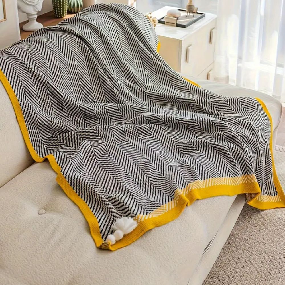 BowLift | Golden Chevron Luxe Blanket