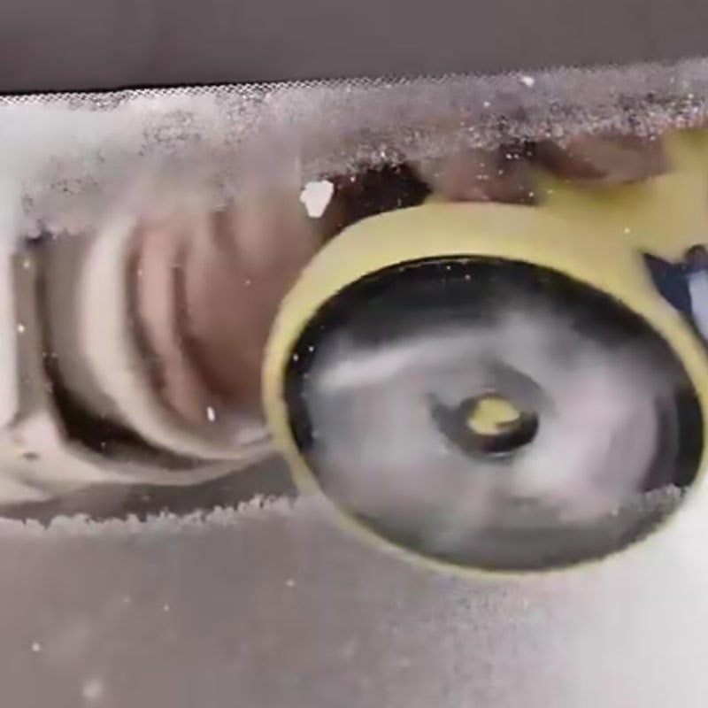 BowLift | Electric Snow Removal